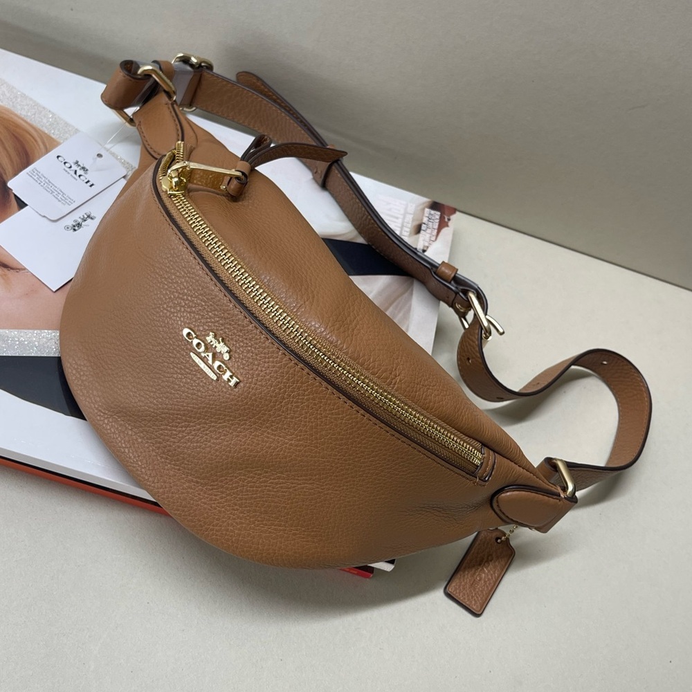 (new+tag) Coach belt bag women pebble leather